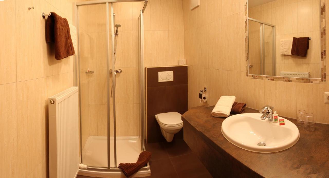 Hotel Garni Sonnblick バド クラインキルヒハイム エクステリア 写真