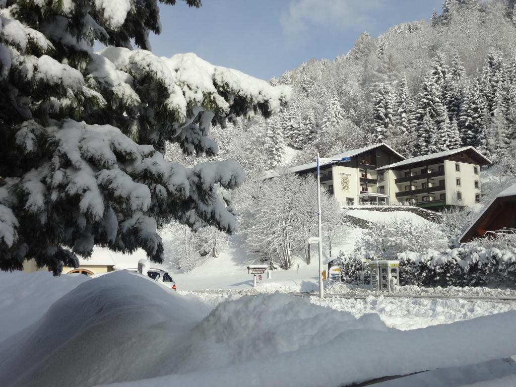 Hotel Garni Sonnblick バド クラインキルヒハイム エクステリア 写真